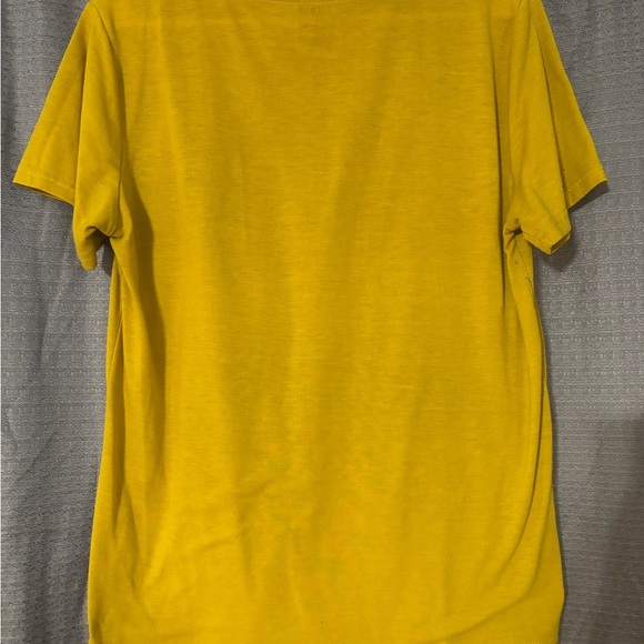 SHEIN T-Shirt - Picture 3 of 4